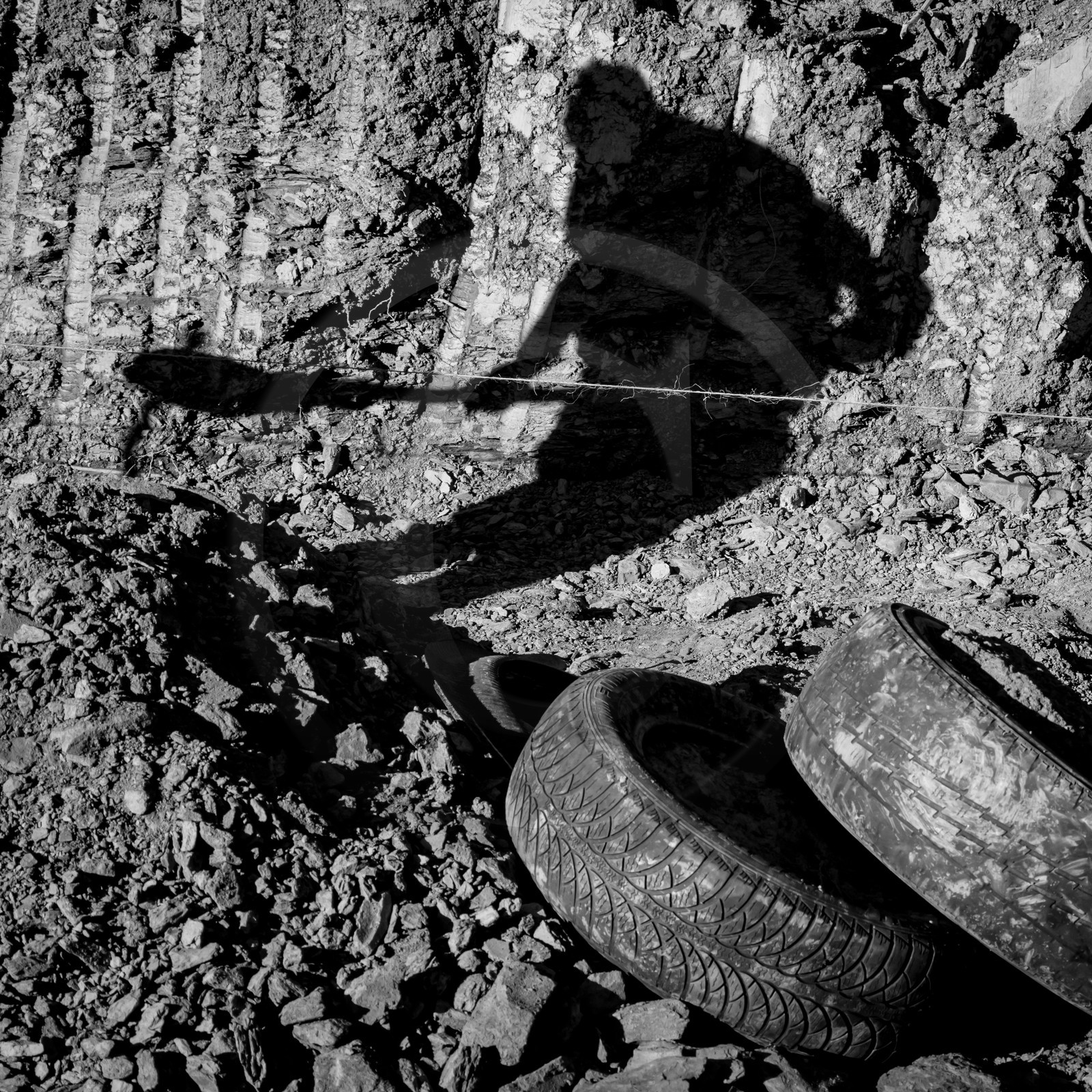 Permaculture - Construction d'une serre bioclimatique semi-enterrée